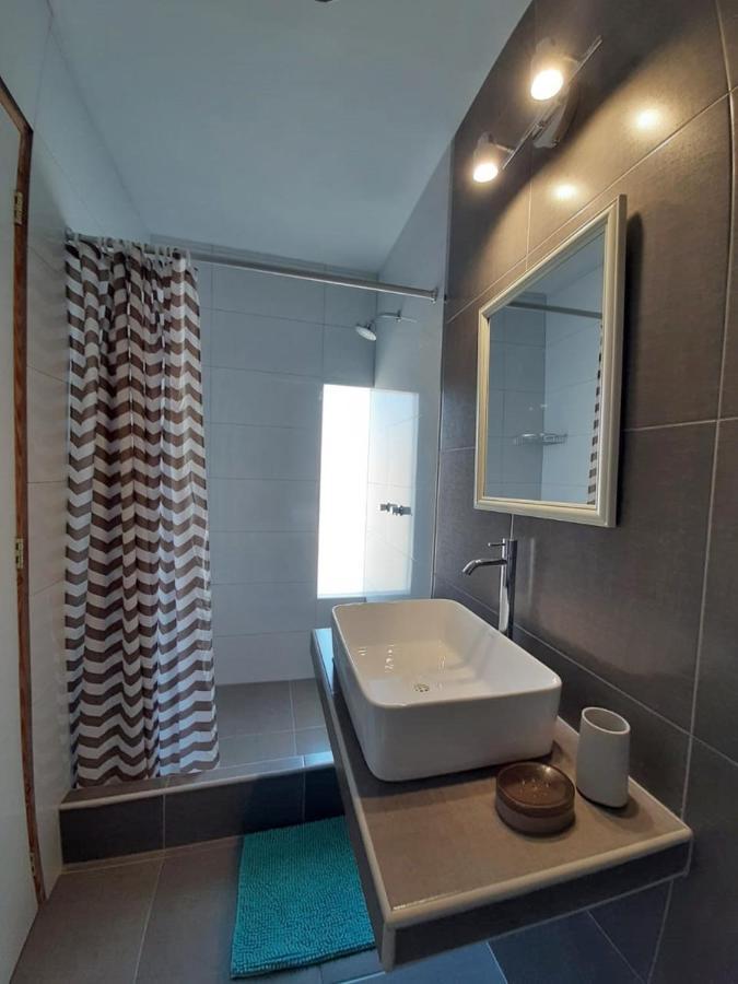 El Huerto Hostel Ика Екстериор снимка