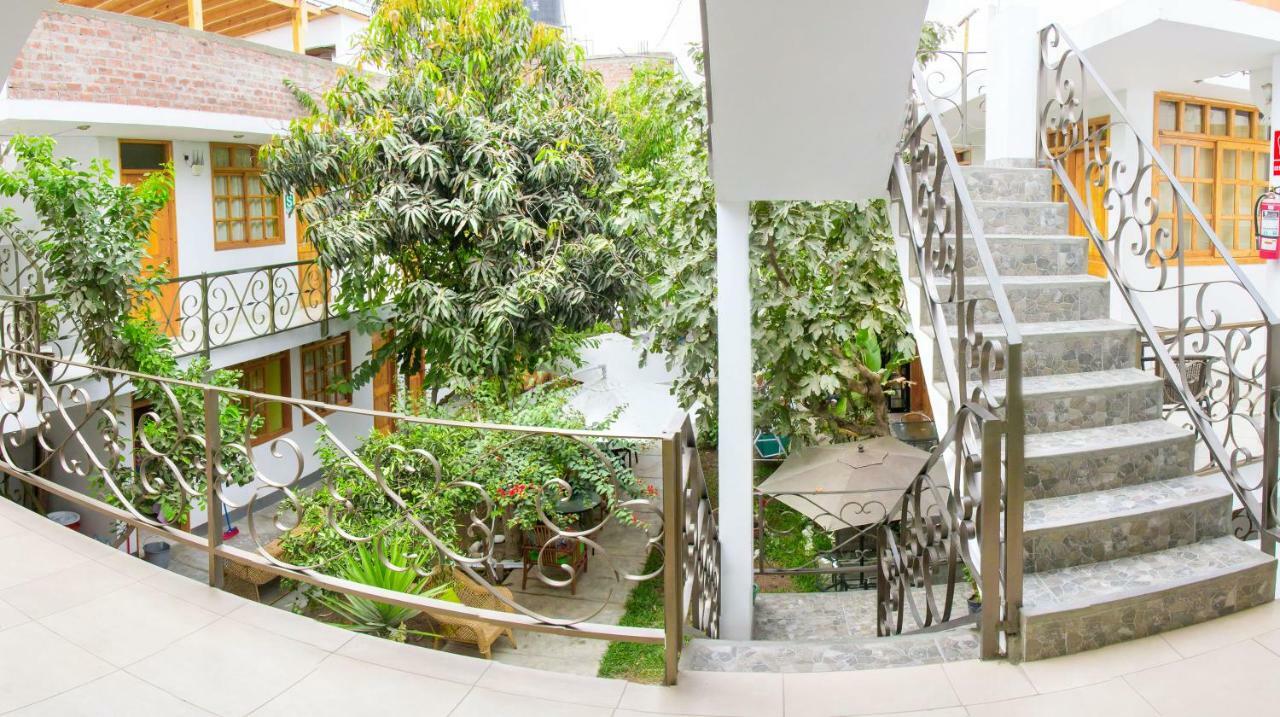 El Huerto Hostel Ика Екстериор снимка