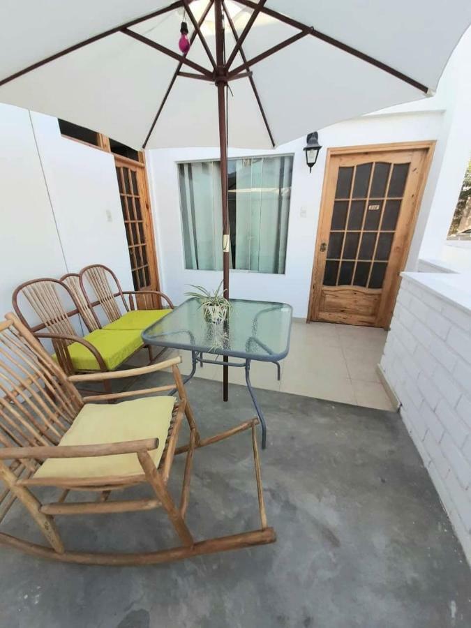 El Huerto Hostel Ика Екстериор снимка